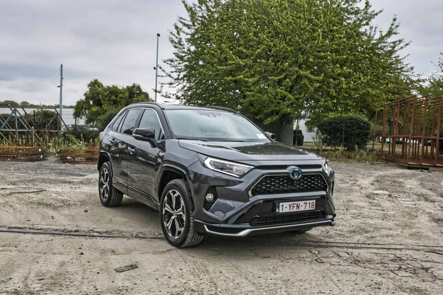 Kennenlernen des Toyota RAV4 Plug-In-Hybrid in Köln