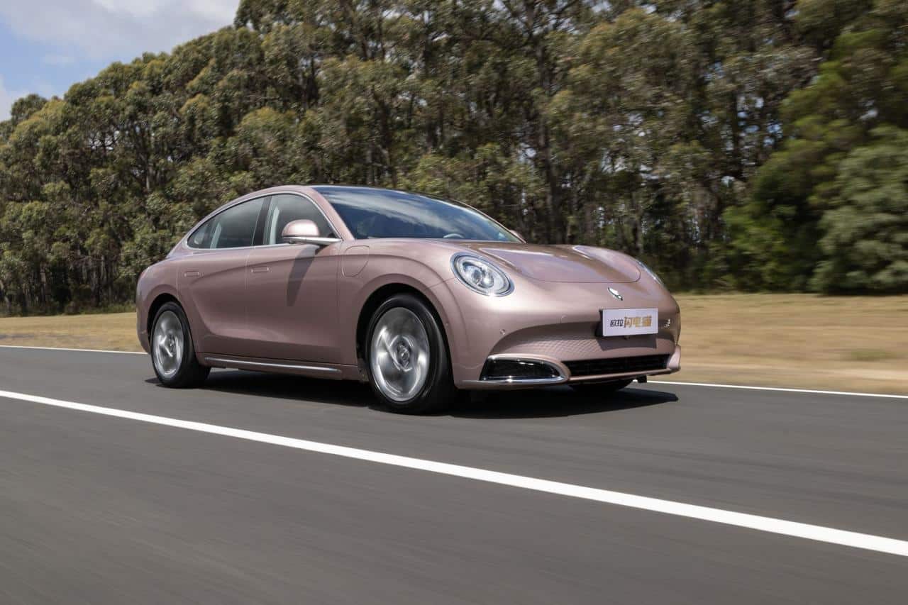 Ora Lightning Cat: Tesla Model 3 und BMW i4 Konkurrent – ein Fahrbericht