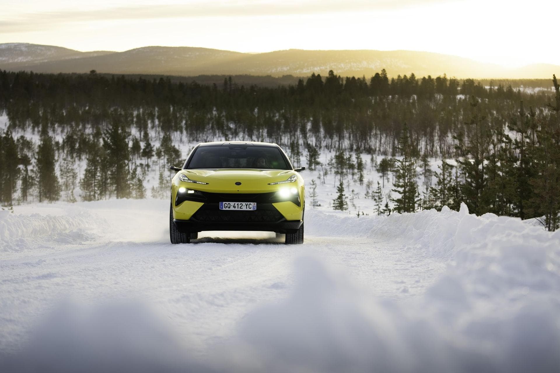 Fahrbericht: Lotus Eletre S im Schnee