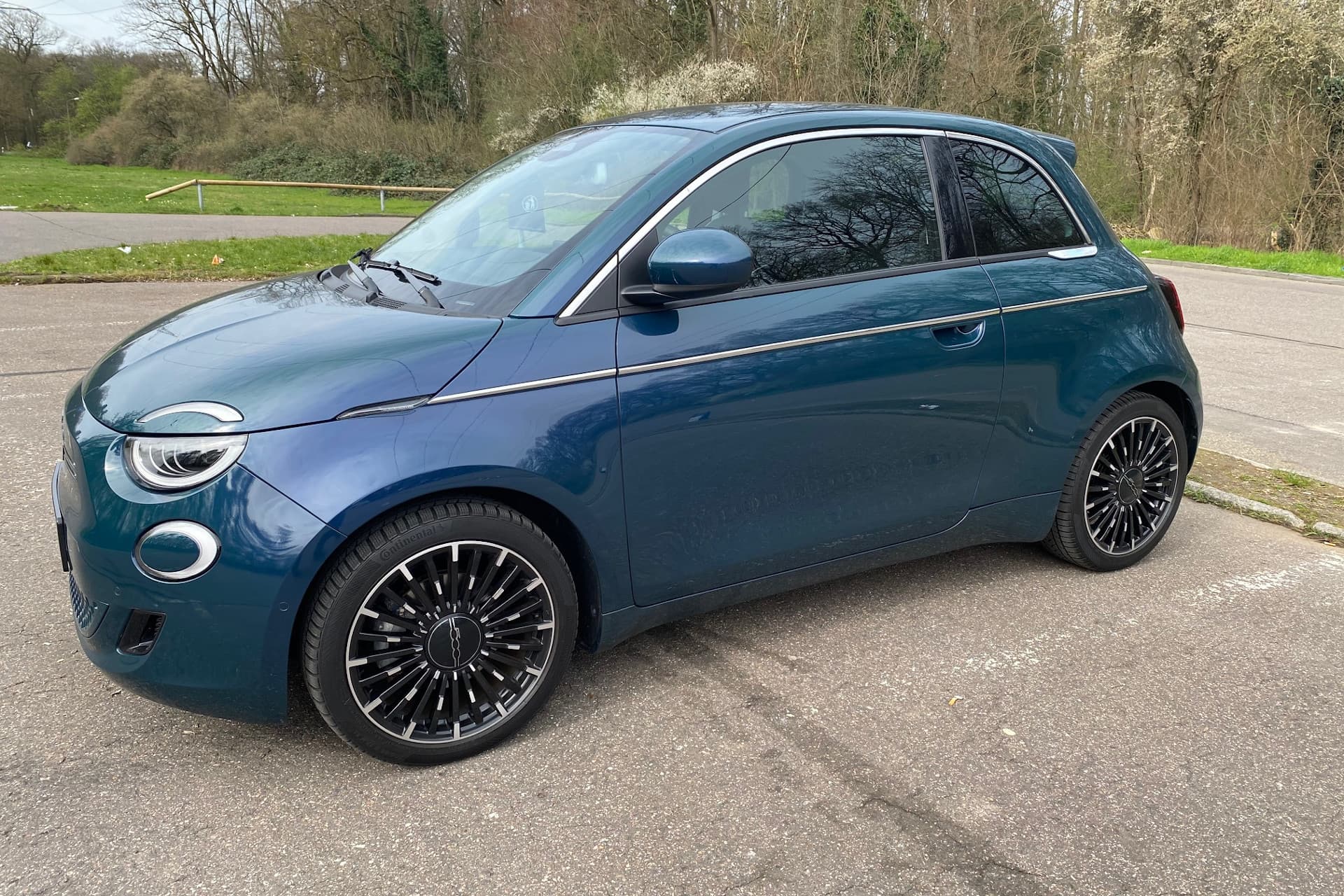 Fiat 500e 3+1 im Test: Viel Fahrspaß im Elektro-Zwerg