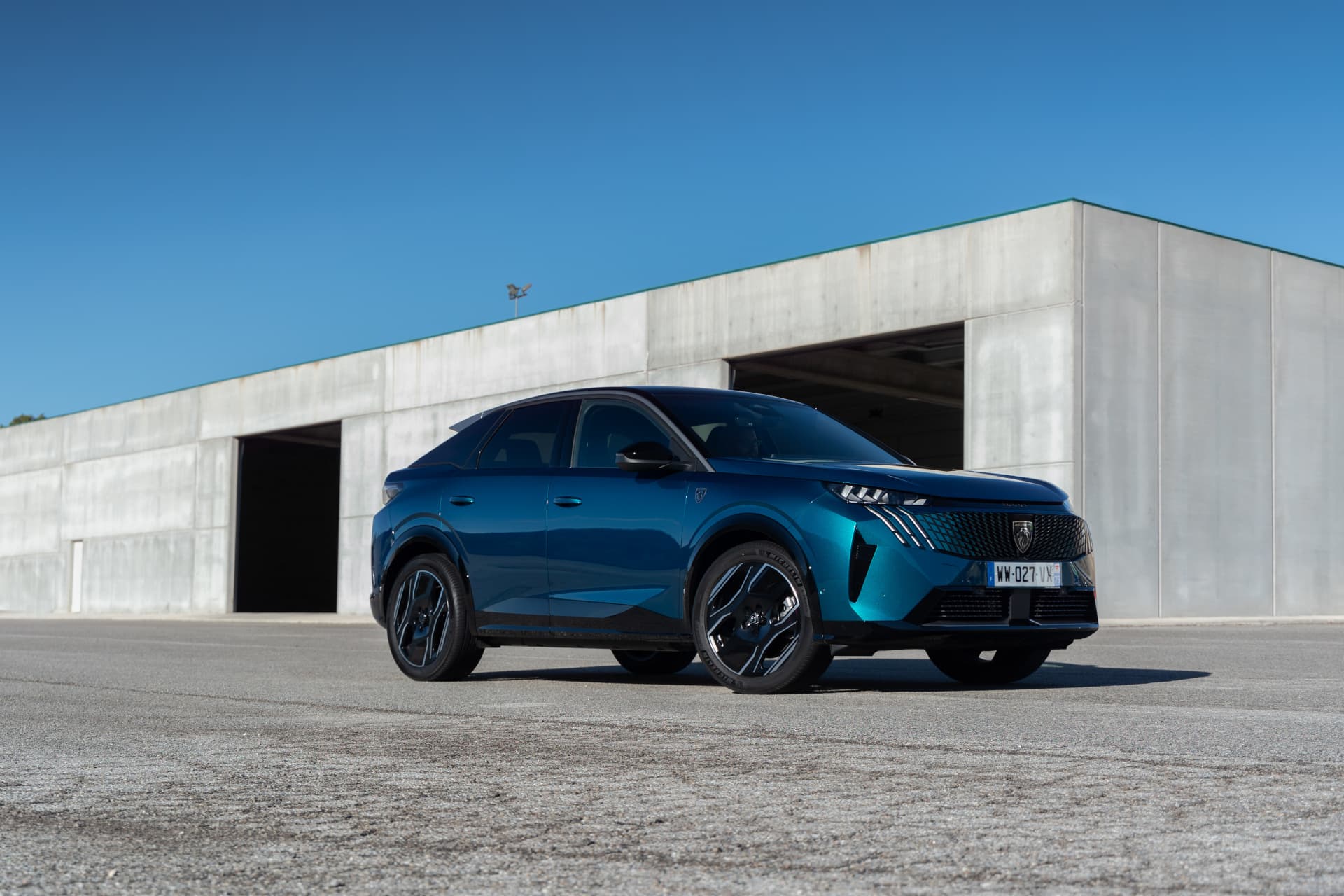 Peugeot: Elektroautos derzeit bis zu 12.500 Euro günstiger