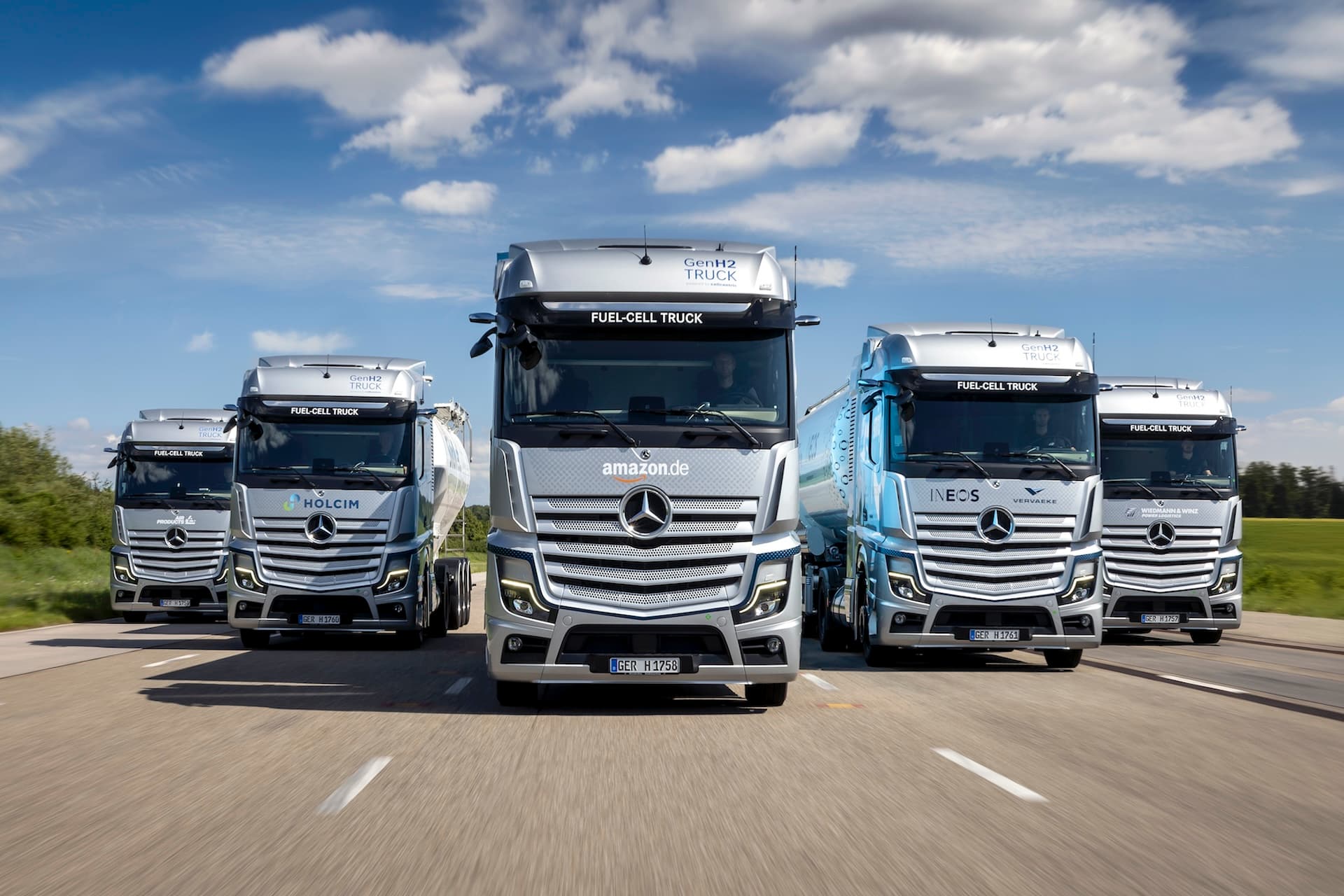 „Teil der Lösung“: Daimler Truck investiert hunderte Millionen in Wasserstoff-Lkw