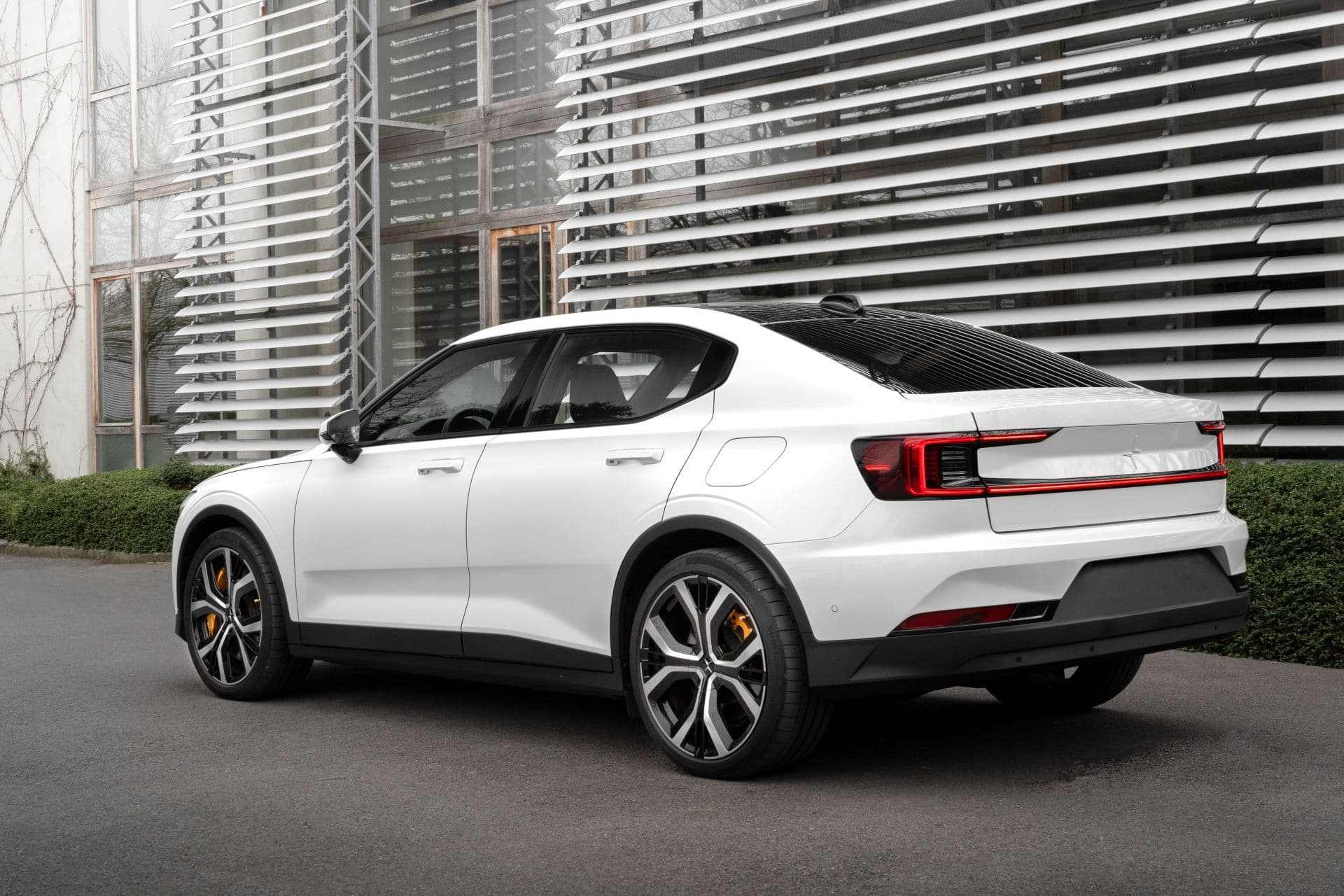 Polestar 2 bleibt das Herz der Marke und erhält Nachfolger