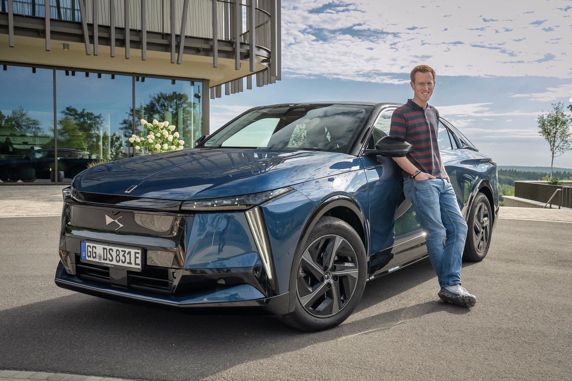 DS N°8 auf Tour: Luxus, Ruhe und französische Eleganz