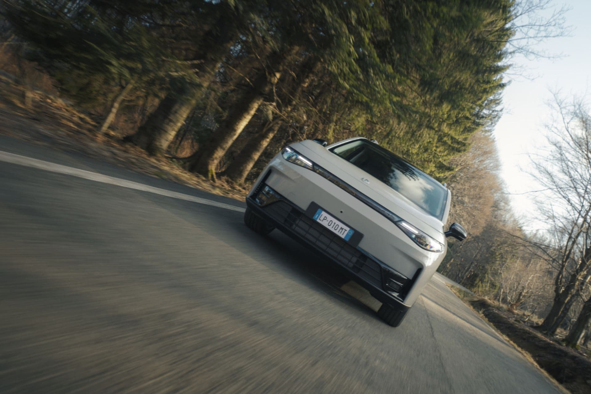 Cover Image for Leapmotor C10: Elektro-SUV mit Allrad und 800-Volt-Technik