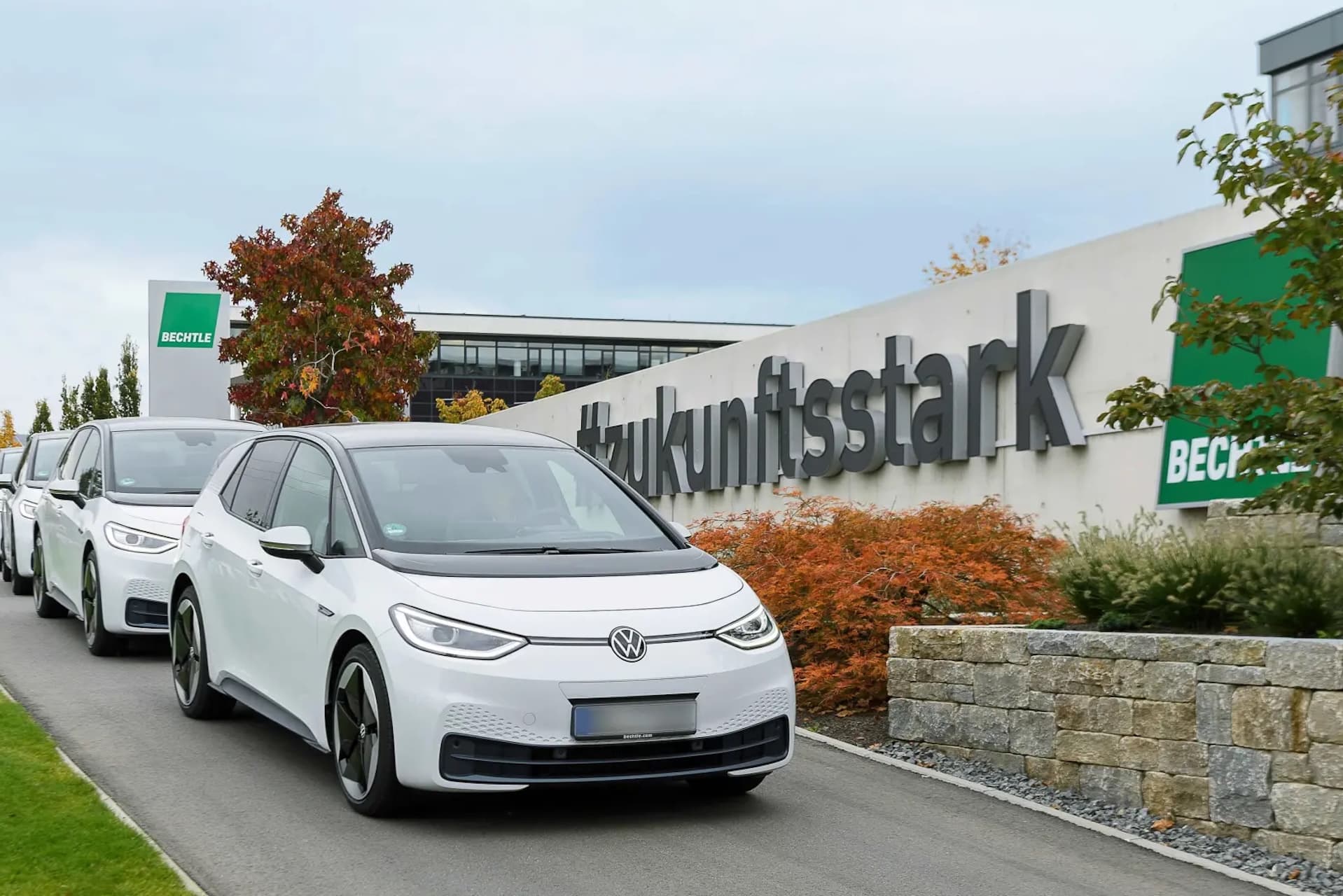 Cover Image for Bechtle erreicht 1000 Ladepunkte