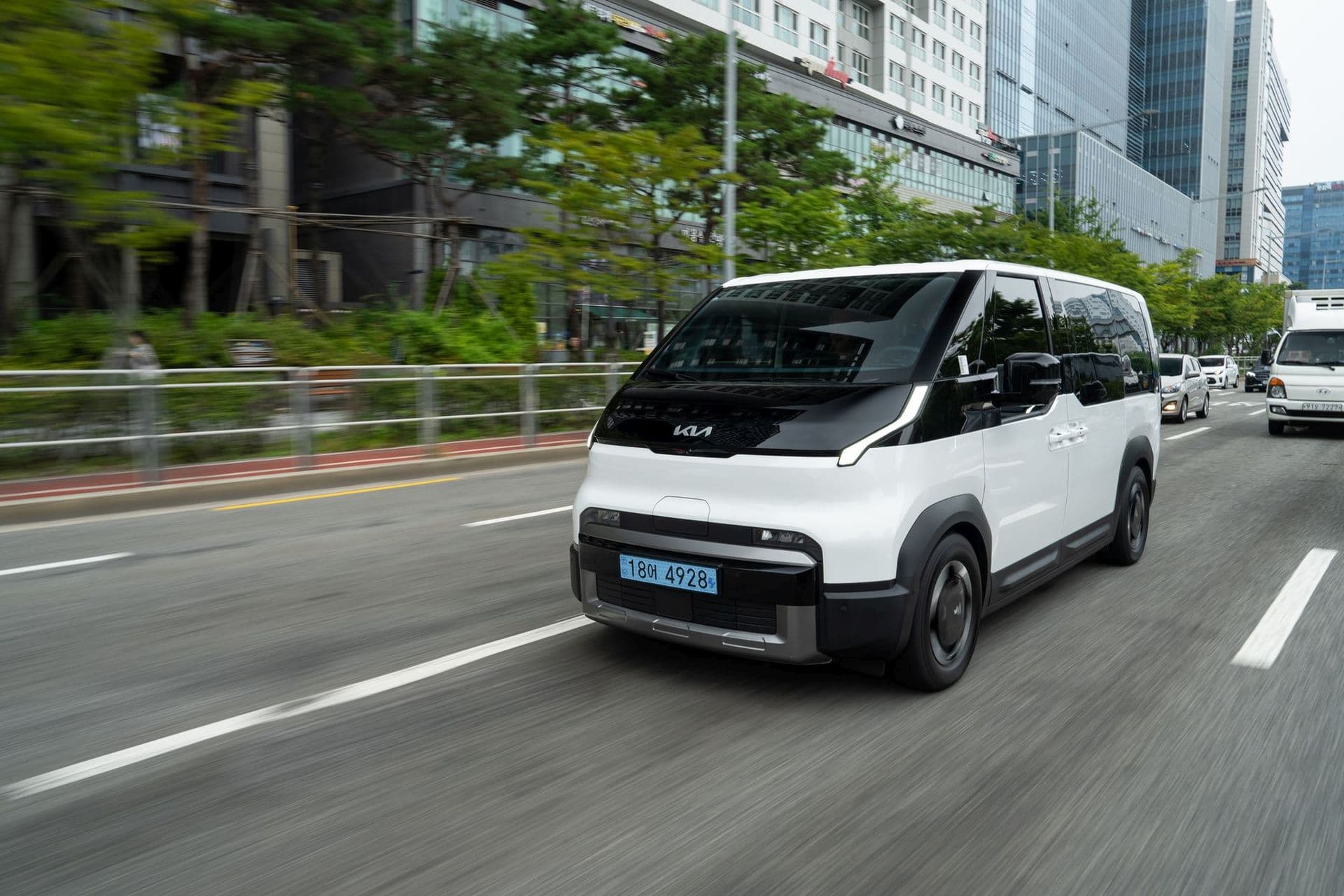 Fahrbericht: Kia PV5 greift VW und Ford im Lieferverkehr an