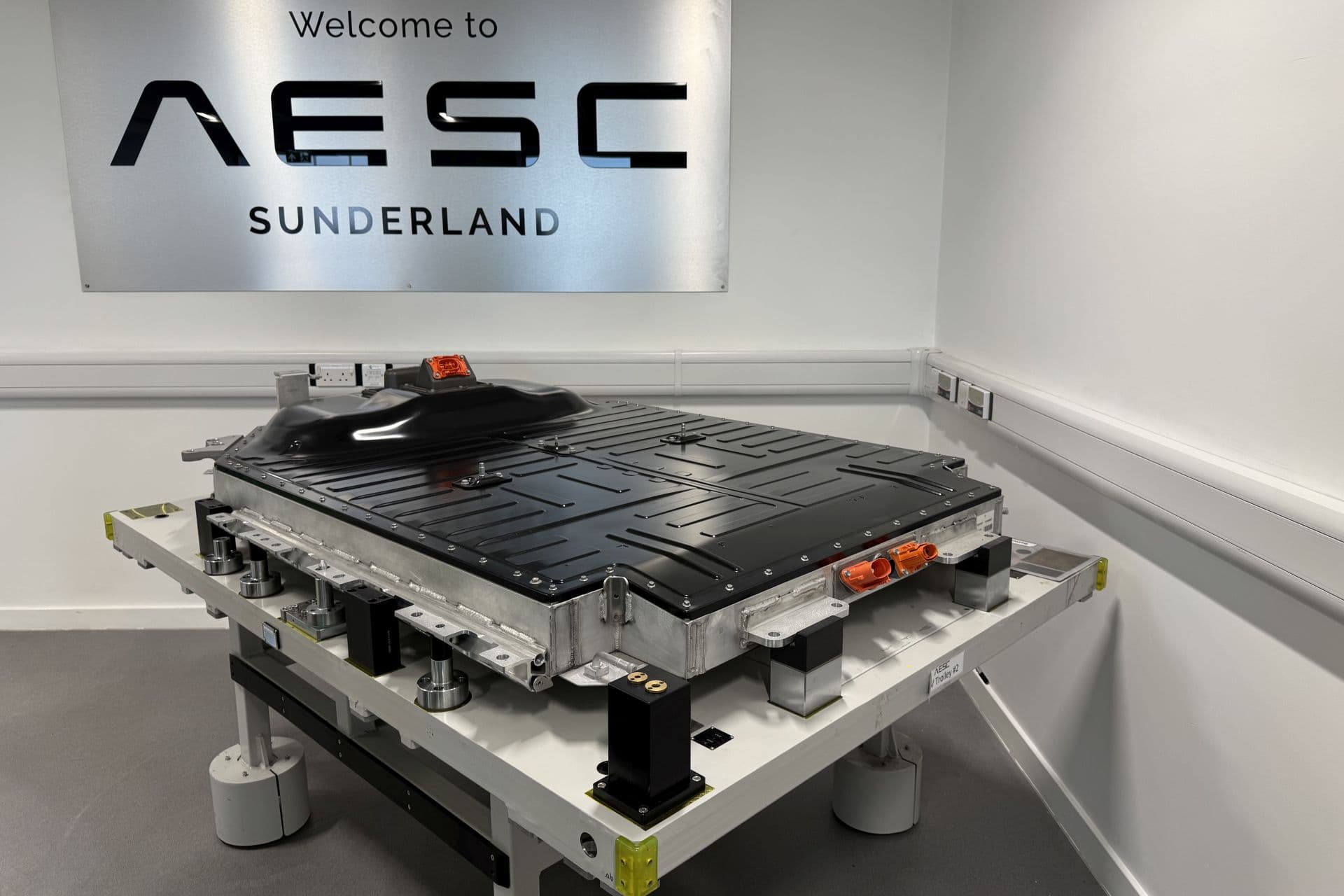 Hinter den Kulissen: Wo der Akku des Nissan Leaf entsteht