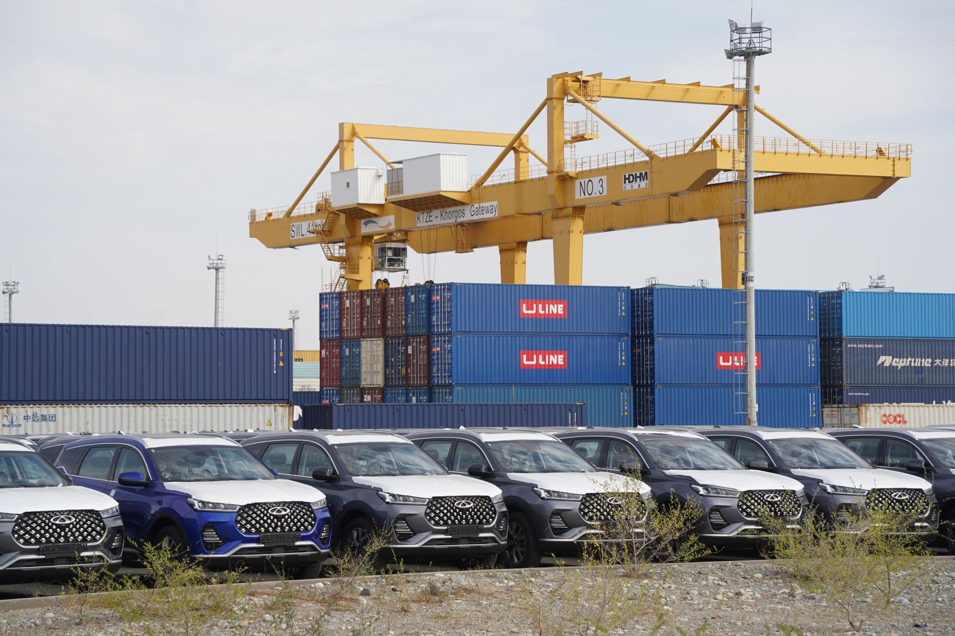 Cover Image for Warum China seine Verbrenner auf dem Weltmarkt verramscht