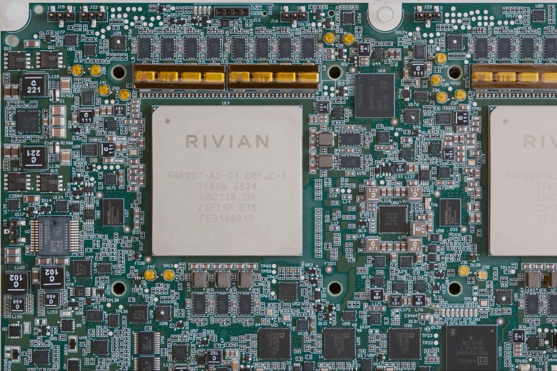 Wie Rivian in seinen E-Autos und darüber hinaus KI einsetzt