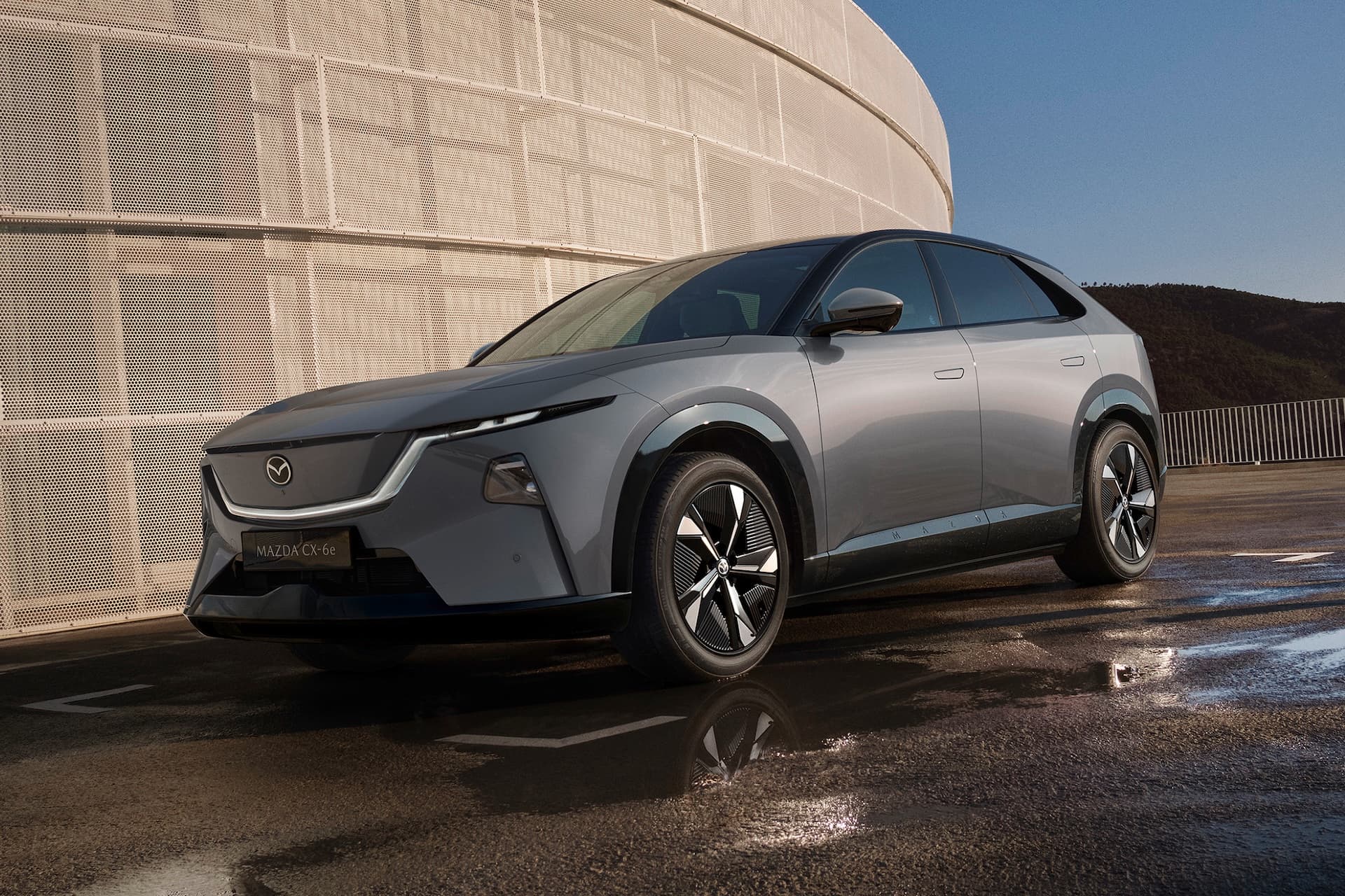 Mazda CX-6e kann ab sofort bestellt werden