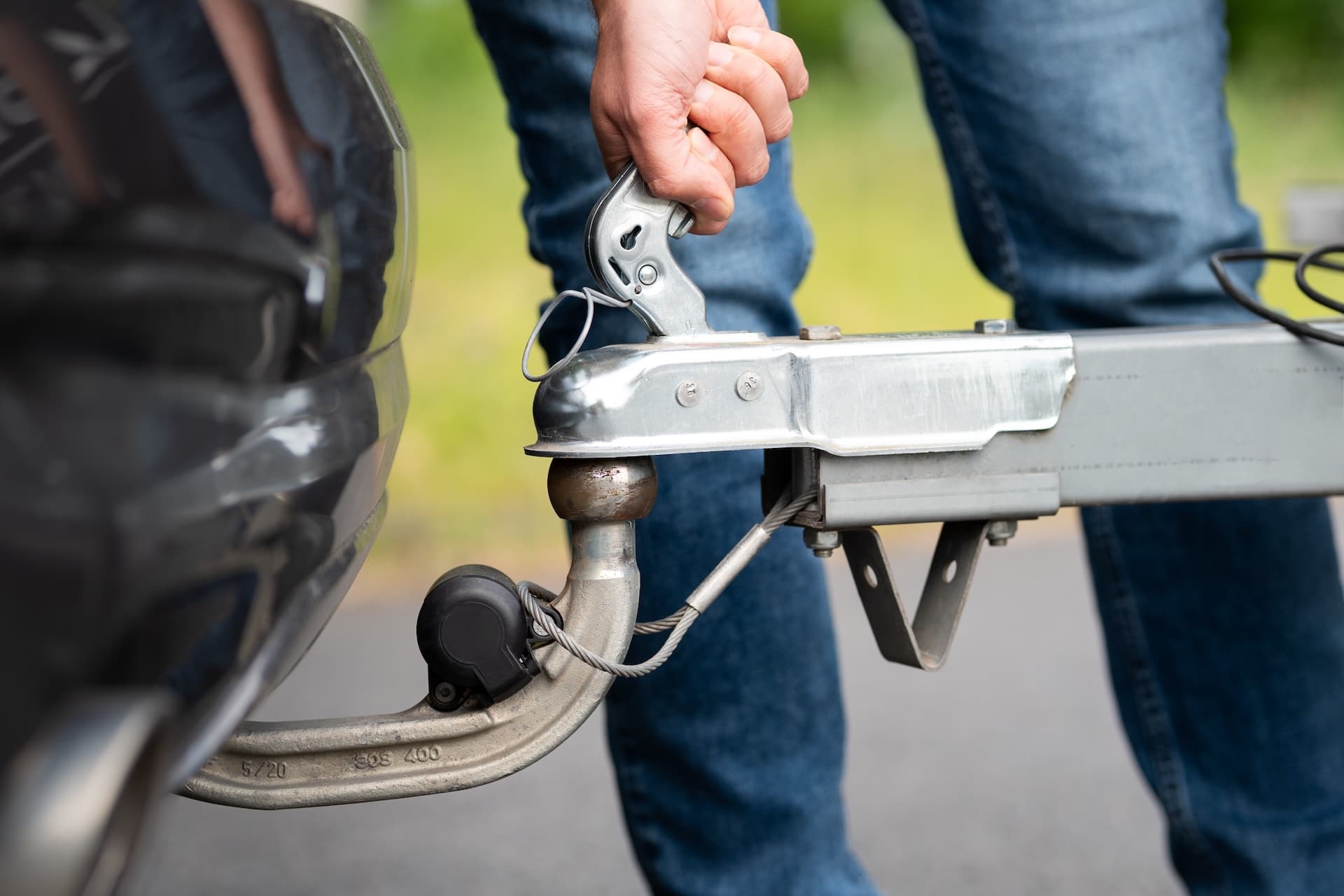 Diese 7 E-Autos mit viel Zugkraft sind besonders günstig