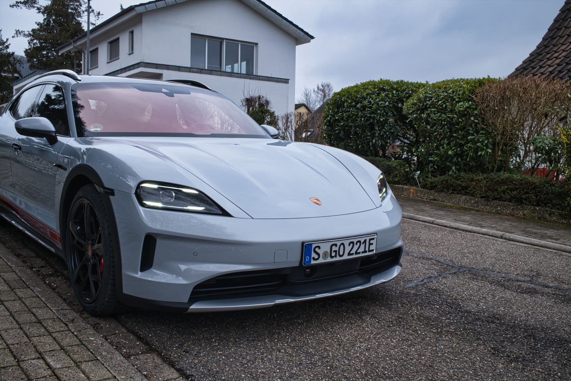 Taycan-Flaute: Porsche drosselt Produktion in Zuffenhausen