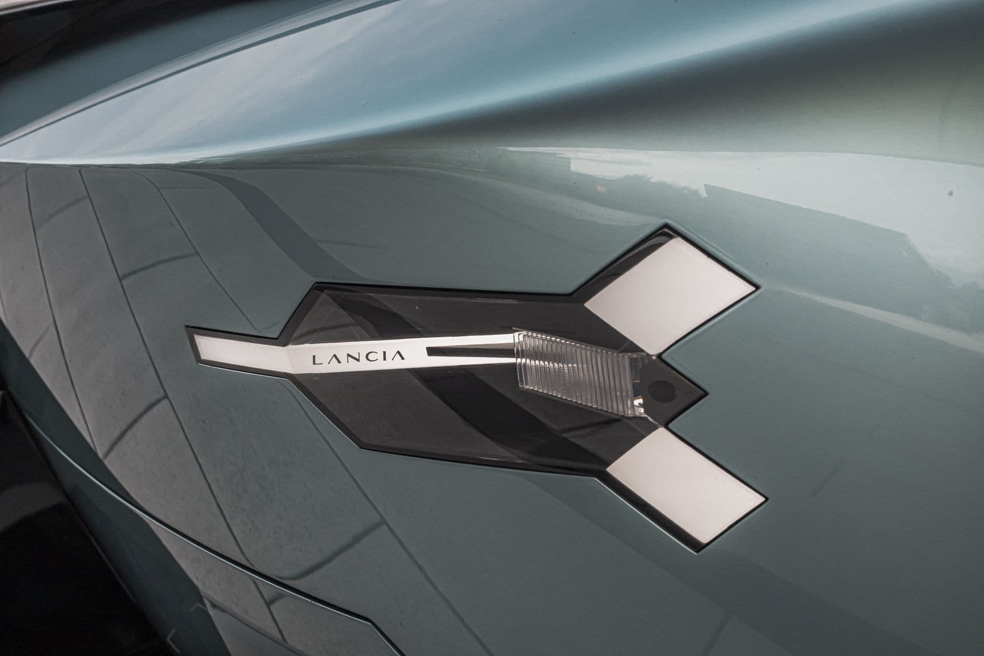 Bestätigt: Lancia bringt Gamma als großes E-SUV zurück