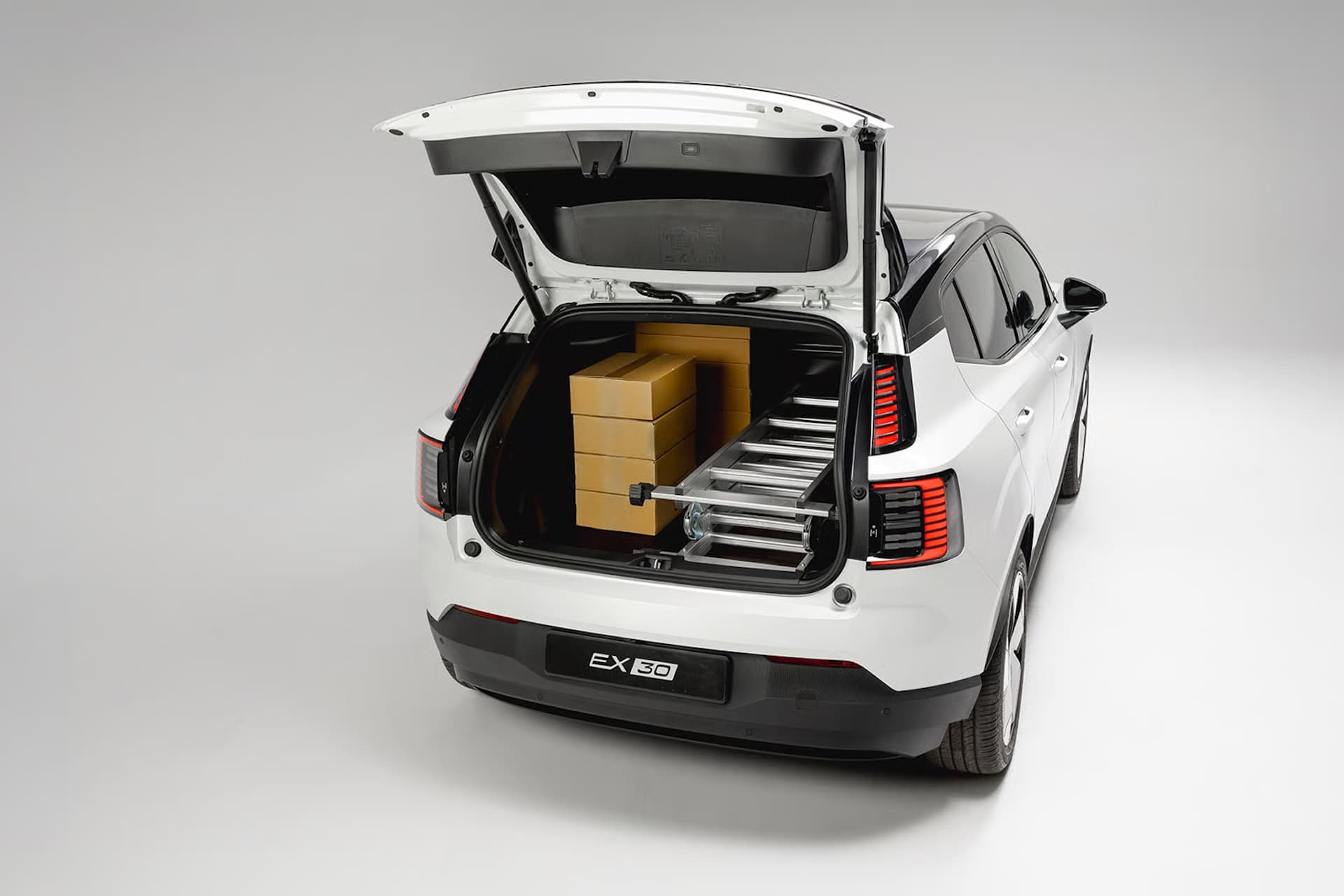 Volvo bringt Elektro-SUV EX30 als Cargo-Version
