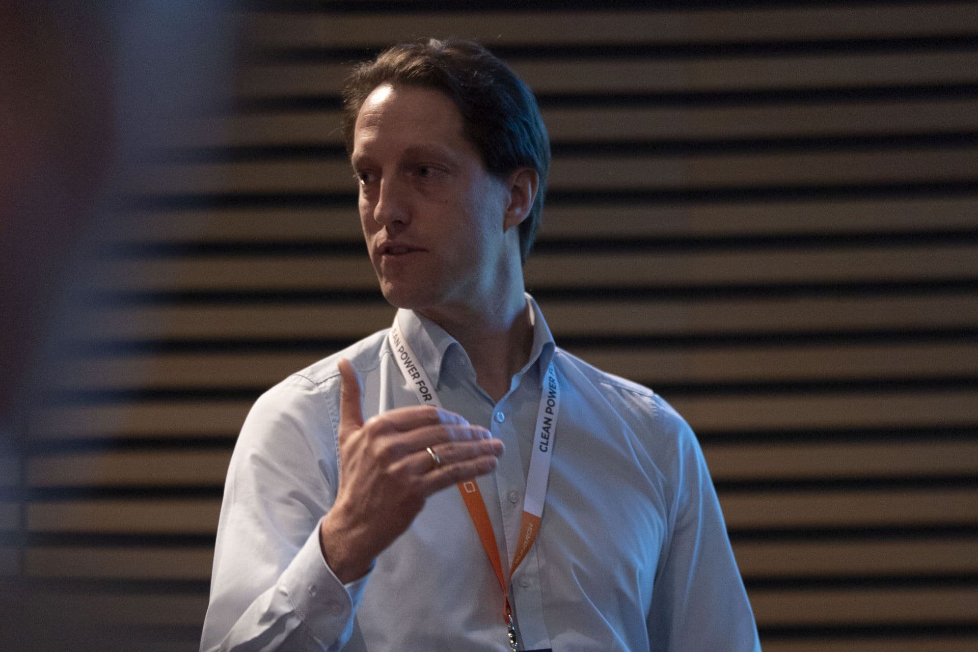 Mehr Autarkie im Betrieb: Was Batteriespeicher möglich machen