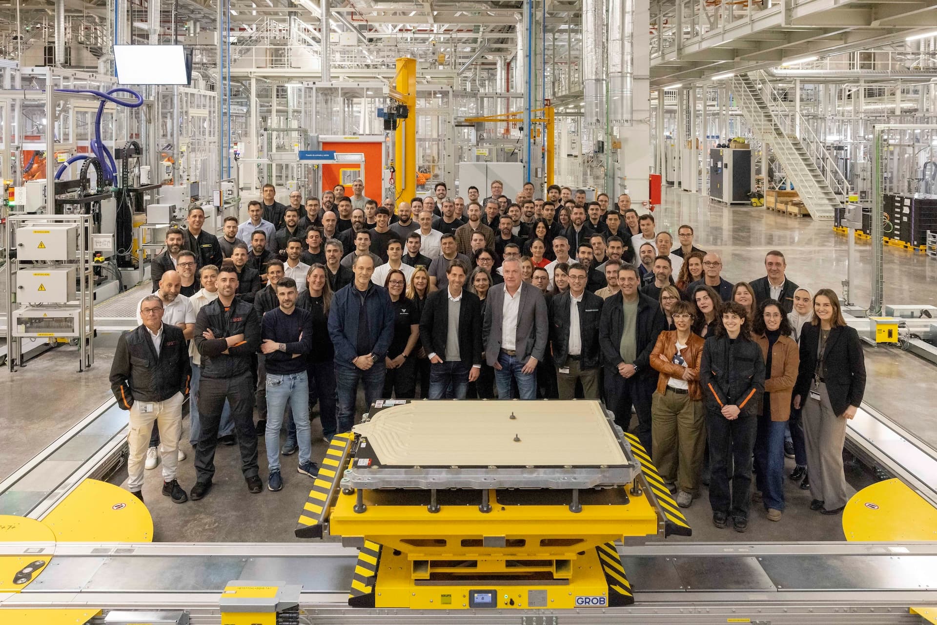 Seat und Cupra starten der Serienfertigung von Batteriesystemen