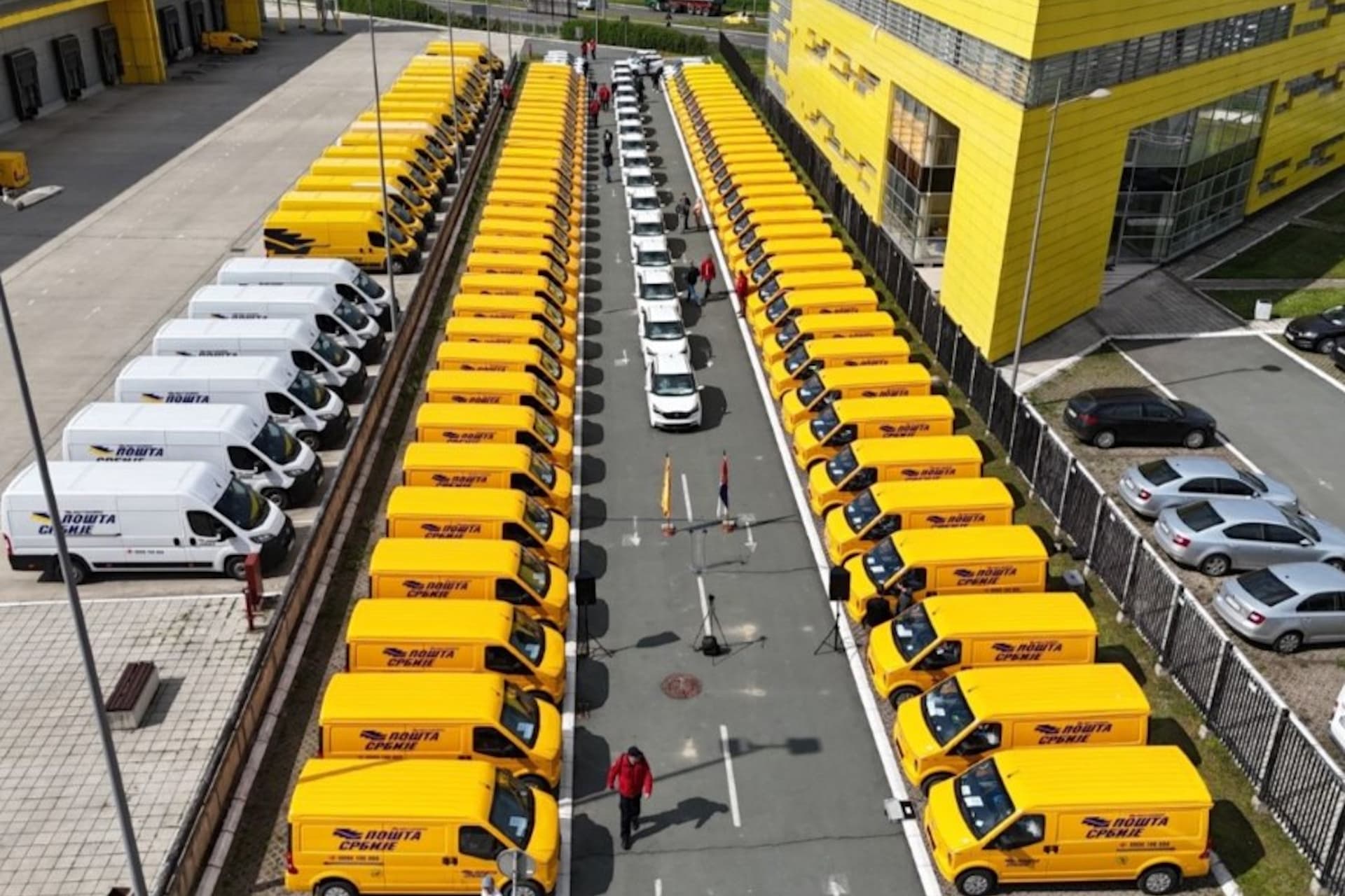 Serbische Post elektrifiziert die Flotte in hohem Tempo