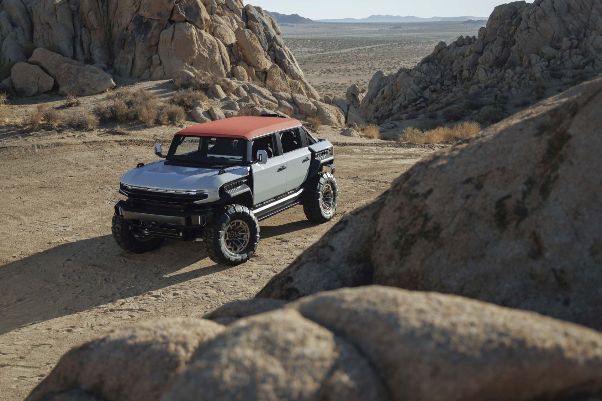 GMC Hummer X: Modularer Elektro-Offroader enthüllt