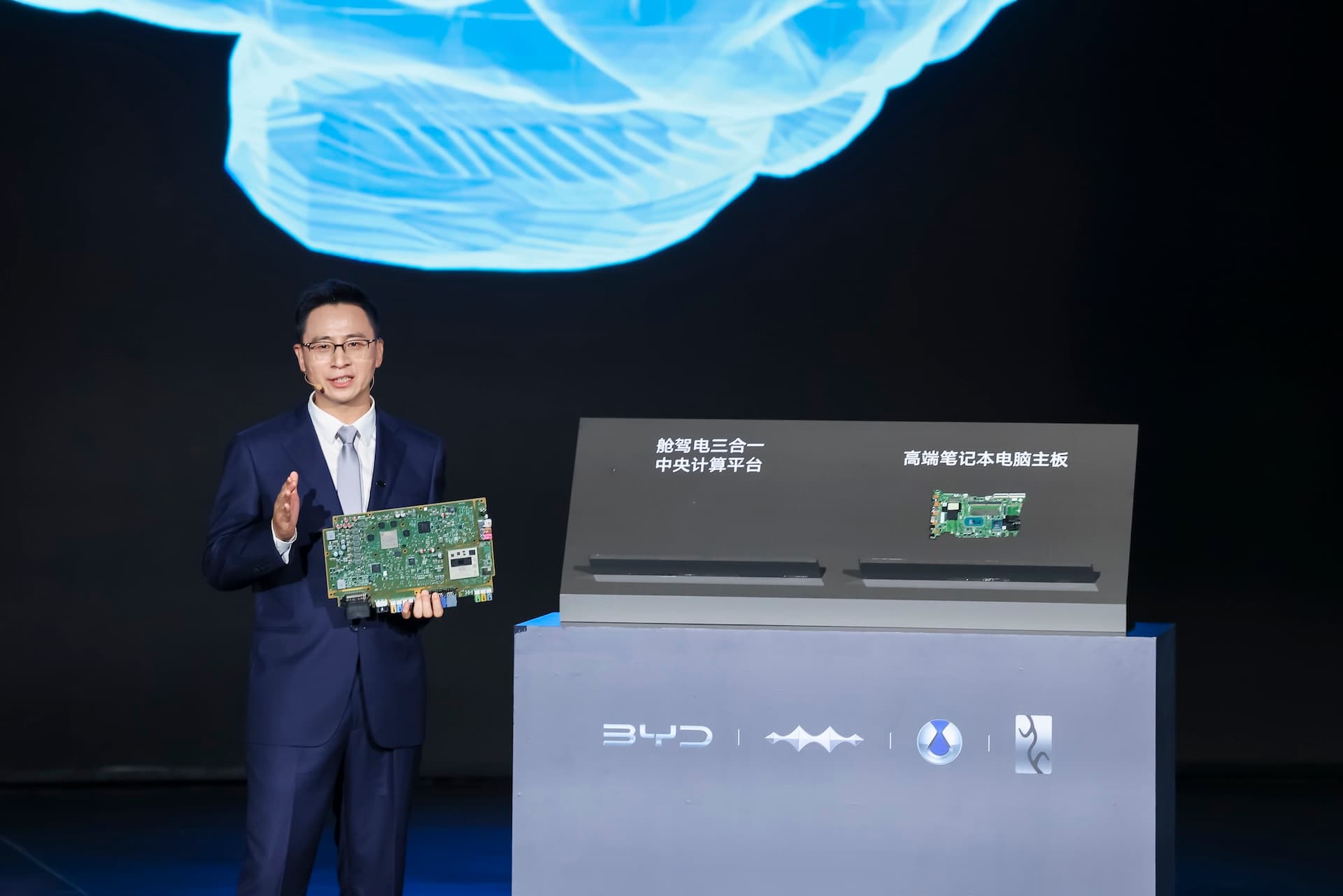 BYD übernimmt in China volle Haftung für intelligentes Parken und assistiertes Fahren