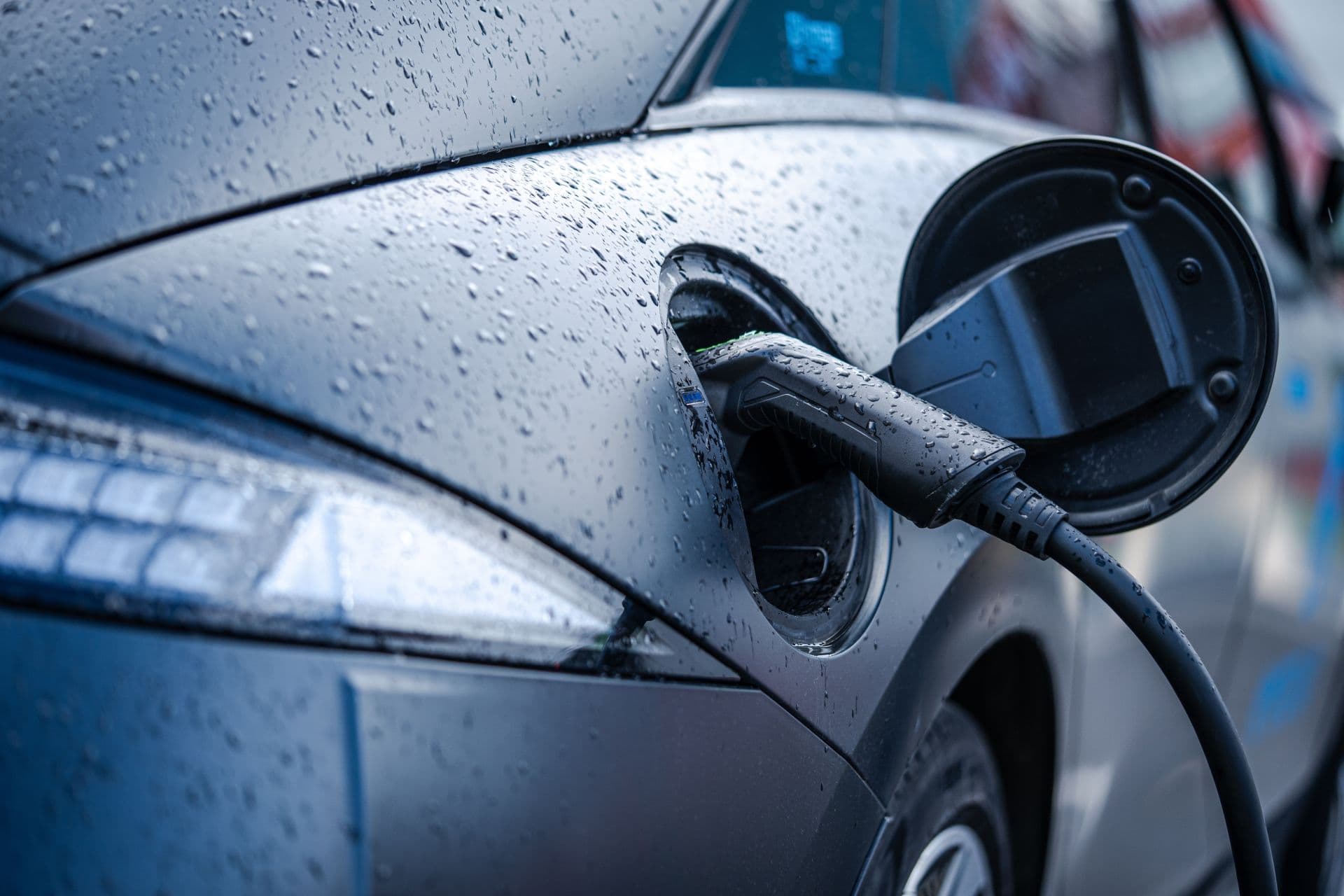 E-Auto leasen ab 109 Euro: Fünf Angebote im Juni