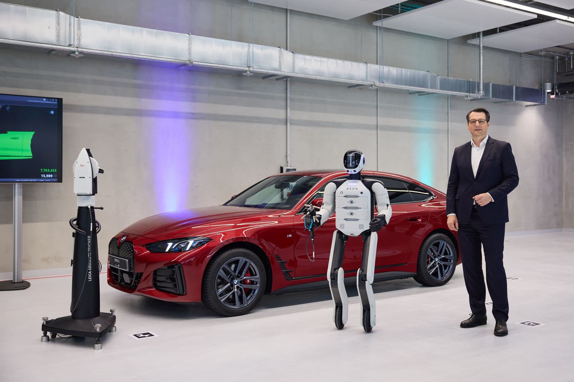 BMW plant massiven Abbau in Management und Belegschaft