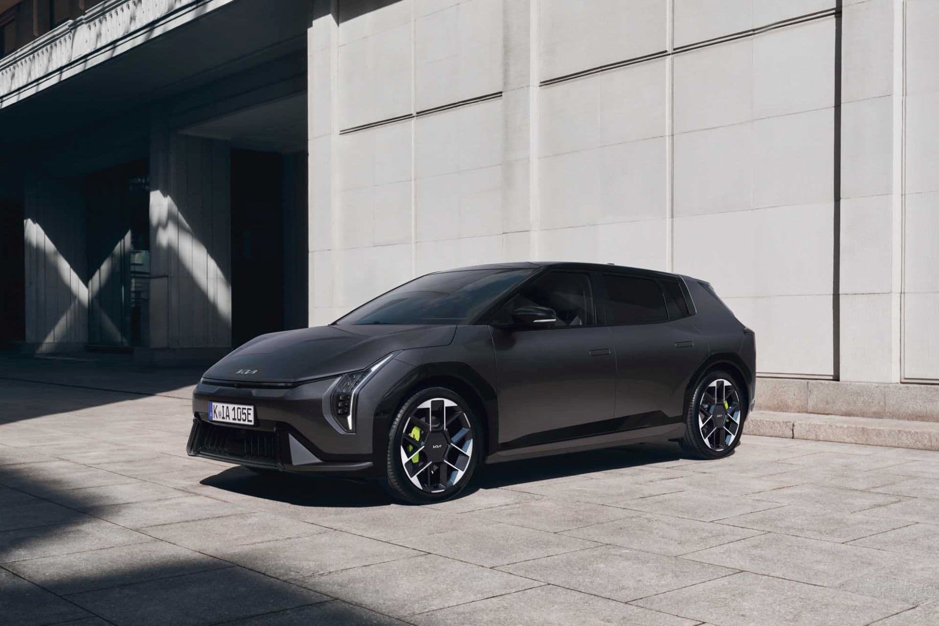 Kia EV4 GT: Elektro-Kompaktsportler ab 57.840 Euro