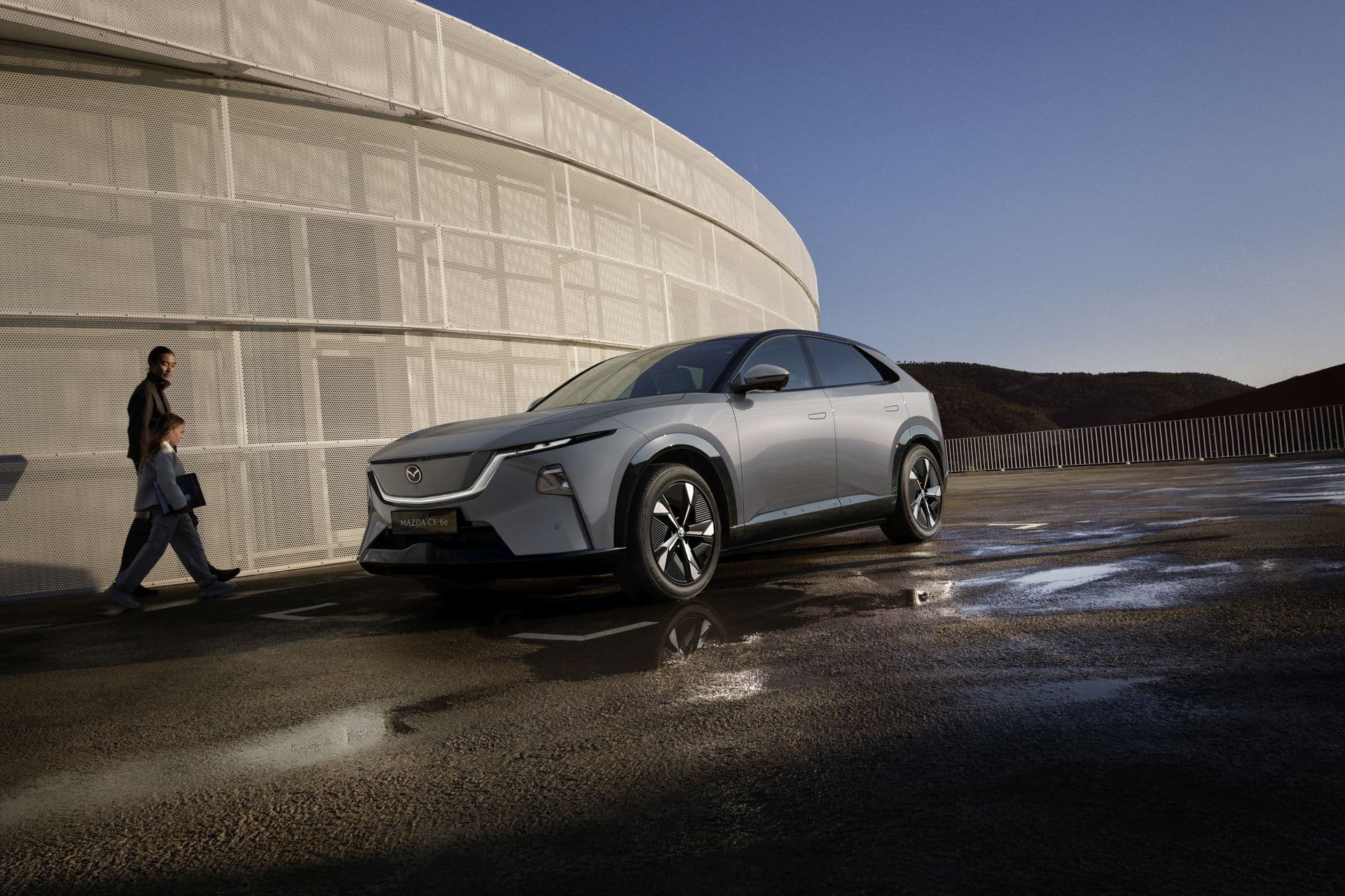 Mazda CX-6e kommt im Spätsommer 2026 nach Deutschland