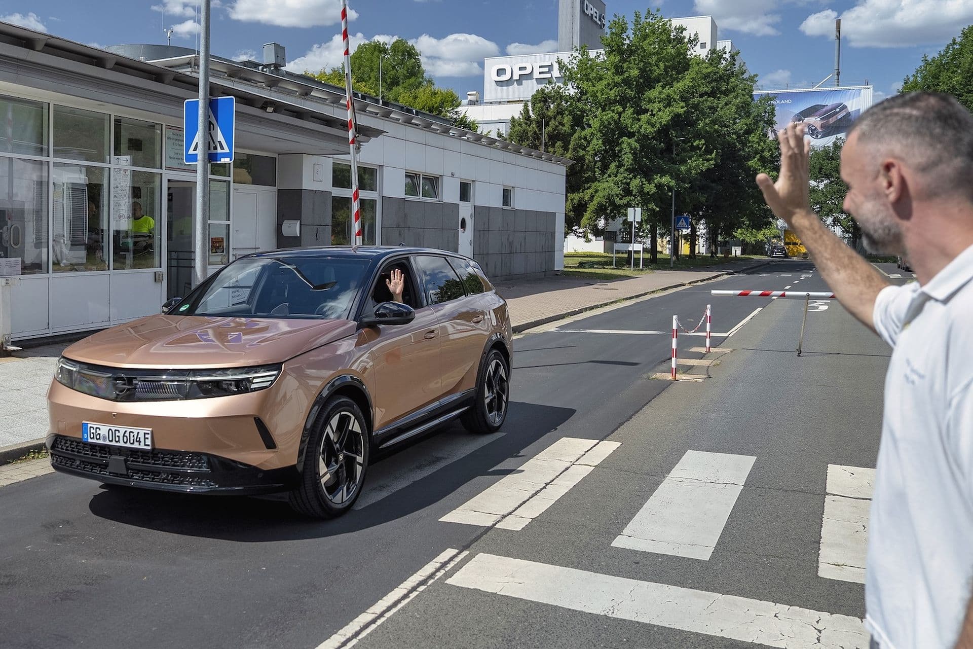 Opel Grandland-Roadtrip: Eisenach bis Zugspitze ohne Nachladen