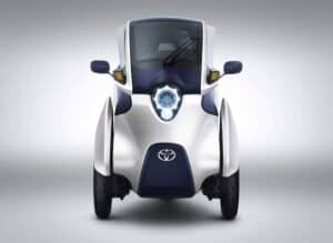 Toyota_i-ROAD-front